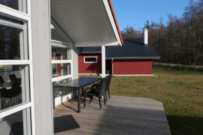 Resort 2 Beach House B 90